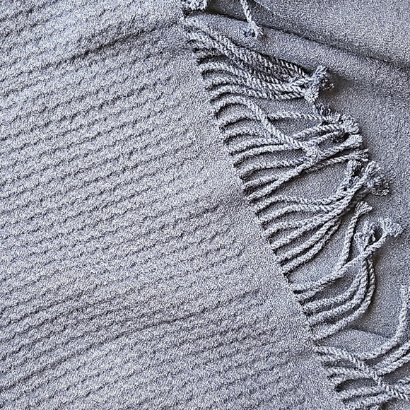 MerSea Navy Classic Travel Wrap Like New - Picture 9 of 9